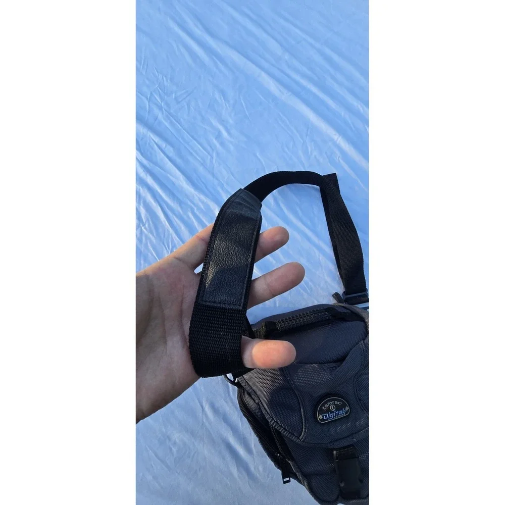 Tamrac Digital camera bag perfect for Canon Nikon Sony Alpha